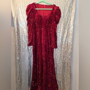 Vestido de fiesta burdeos